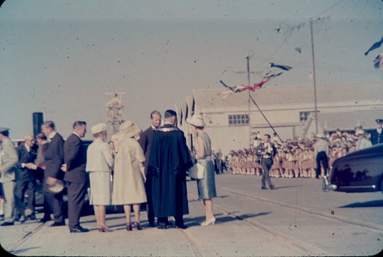 Snapshot - Queen Elizabeth II Alights at Geraldton